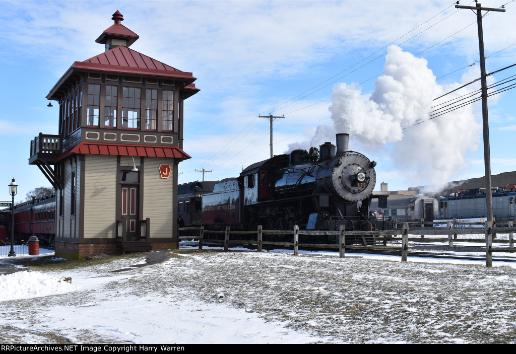 N&W 475 and "J" Tower